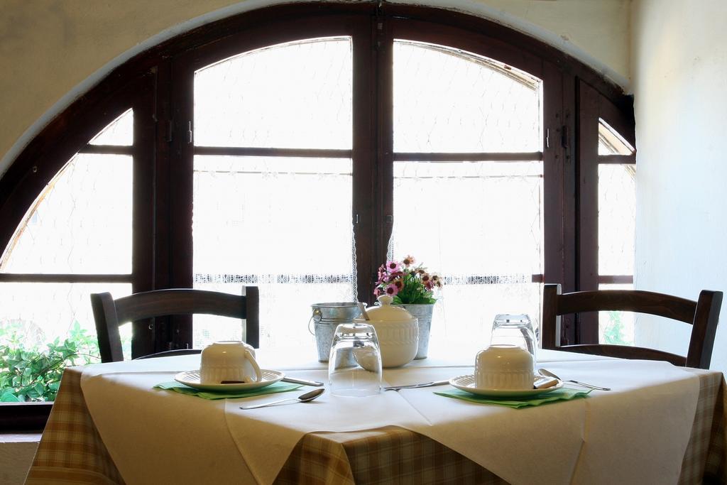 Camere Zimmer Rooms San Francesco Buti Exterior foto